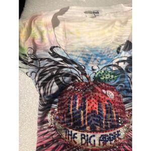 Miss Posh Womens Y2K Graphic T Shirt The Big Apple Rhinestone V Neck s/s XS